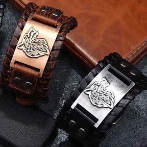 NEW Wolf Head Leather Buckle Bracelet
